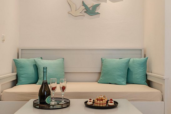 Standard Studio for 2 Adults and 1 Child (up to 10 years old)